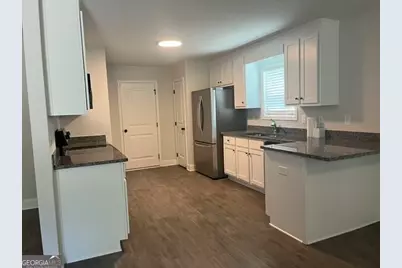 418 Riley Circle NW, Milledgeville, GA 31061 - Photo 4