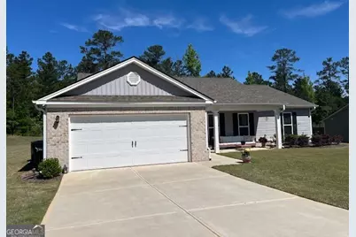 418 Riley Circle NW, Milledgeville, GA 31061 - Photo 1