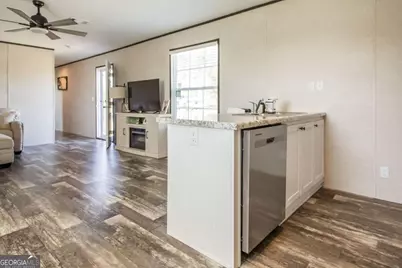 4121 Manor Millwood Road S, Waycross, GA 31503 - Photo 8