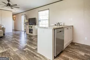 4121 Manor Millwood Rd S, Waycross, GA 31503 - Photo 8