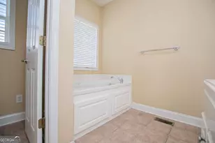 203 Central Heights Dr, Carrollton, GA 30116 - Photo 32