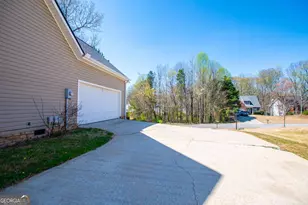 203 Central Heights Dr, Carrollton, GA 30116 - Photo 70