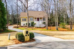 211 Habersham Pl, Carrollton, GA 30117 - Photo 6