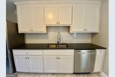 536 College Street #APT 10, Atlanta, GA 30354 - Photo 6