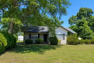 61 Kyle Ln, Hinesville, GA 31313 - Photo 1