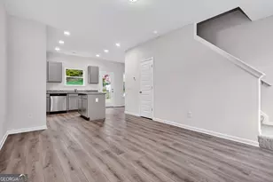 1017 Stonebridge Cir, Macon, GA 31211 - Photo 6
