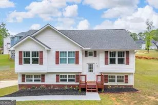 1795 Skyline Dr, Toccoa, GA 30577 - Photo 1
