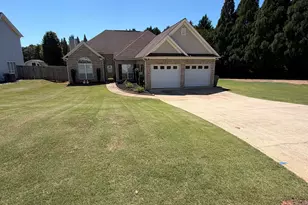 133 Kyle Way, Carrollton, GA 30117 - Photo 2