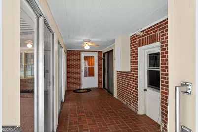 447 S College Street, Metter, GA 30439 - Photo 8