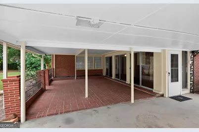 447 S College Street, Metter, GA 30439 - Photo 6