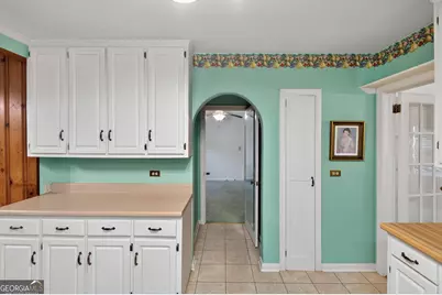447 S College Street, Metter, GA 30439 - Photo 18