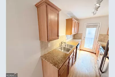 48 Peachtree Avenue NE # 213, Atlanta, GA 30305 - Photo 8