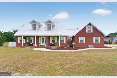 142 Lloyd Drive, Jesup, GA 31545 - Photo 1