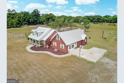 142 Lloyd Drive, Jesup, GA 31545 - Photo 2
