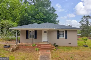 735 Bowersville Rd, Carnesville, GA 30521 - Photo 1