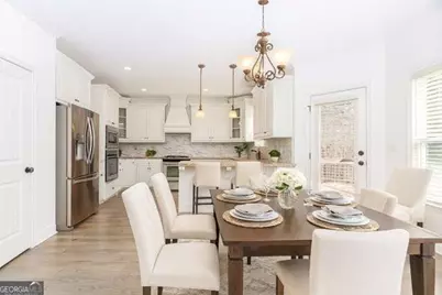 4234 Quail Creek Drive, Flowery Branch, GA 30542 - Photo 4