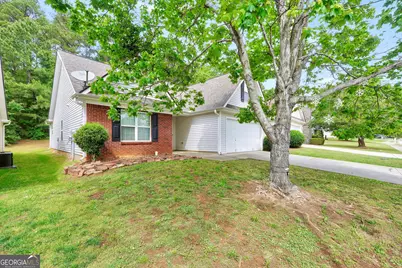 225 Lassiter Drive, Covington, GA 30016 - Photo 2