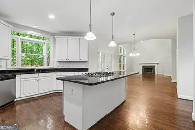 3914 Noblin Creek Drive, Duluth, GA 30097 - Photo 18