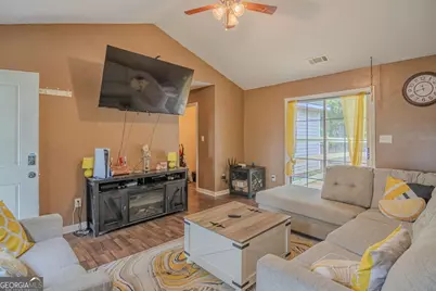 61 Nantucket Drive, Lagrange, GA 30241 - Photo 6