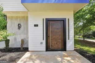 233 E Tinsley St, Griffin, GA 30223 - Photo 4