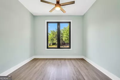 233 E Tinsley Street, Griffin, GA 30223 - Photo 32