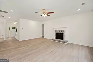 8939 Blackhall, Jonesboro, GA 30236 - Photo 12