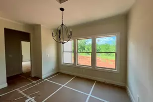 977 Hillcrest Rd, Hogansville, GA 30230 - Photo 4