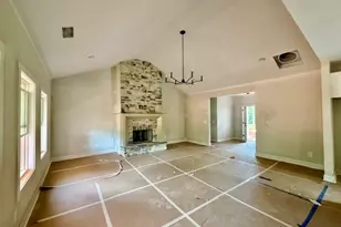 1033 Hillcrest Rd, Hogansville, GA 30230 - Photo 4