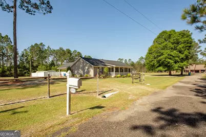 4331 Knotty Pine Lane, Waycross, GA 31503 - Photo 58