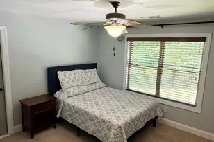 127 Sandisfield Dr, Sharpsburg, GA 30277 - Photo 32