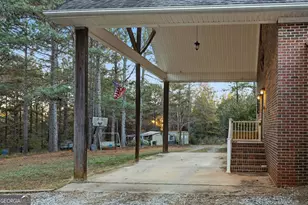 1907 Mountain Creek Church Rd, Starr, SC 29684 - Photo 6