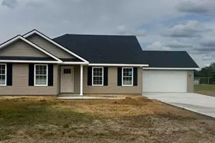 57 Crestview Rd, Claxton, GA 30417 - Photo 1