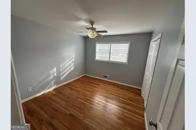 423 Center Circle SW, Conyers, GA 30094 - Photo 18