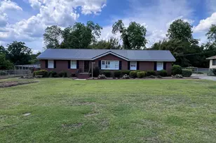2205 Stonewall St, Dublin, GA 31021 - Photo 1