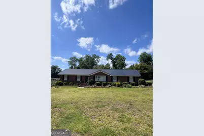 2205 Stonewall Street, Dublin, GA 31021 - Photo 1