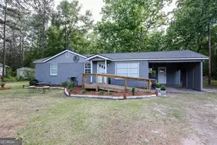 805 N Main St, Pembroke, GA 31321 - Photo 2