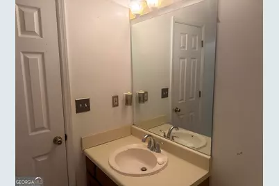 2270 Wellington Circle, Lithonia, GA 30058 - Photo 14