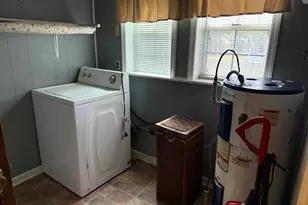 641 S Masonic St, Millen, GA 30442 - Photo 8