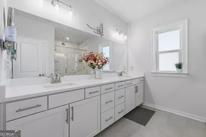 1151 Rivard Circle NW, Atlanta, GA 30318 - Photo 18