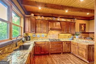 100 Corinth Ln, Mountain City, GA 30525 - Photo 10