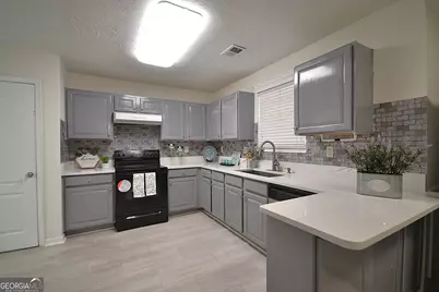 6397 E Meyer Drive, Morrow, GA 30260 - Photo 14