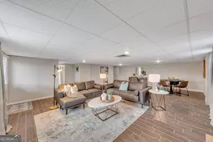6805 Wright Rd, Atlanta, GA 30328 - Photo 24