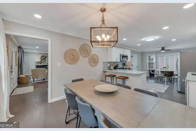 6805 Wright Road, Atlanta, GA 30328 - Photo 10