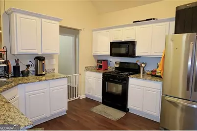 876 Ashton Oak Circle, Stone Mountain, GA 30083 - Photo 12