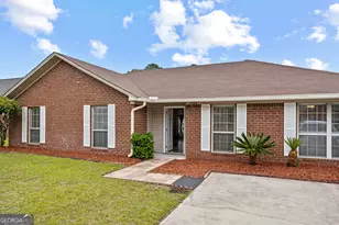 1386 Coalition Cir, Hinesville, GA 31313 - Photo 2