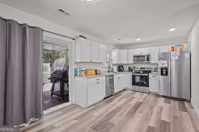 436 Killingsworth Road, Jesup, GA 31545 - Photo 6