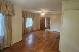 846 Harvey St, Millen, GA 30442 - Photo 8