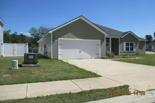 45 Valley Ct, Midway, GA 31320 - Photo 1