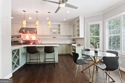 3873 Roswell Road NE #17, Atlanta, GA 30342 - Photo 12