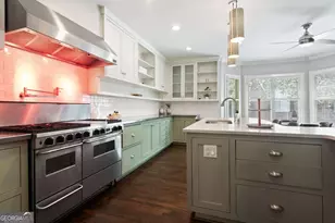 3873 Roswell Rd NE, Atlanta, GA 30342 - Photo 16